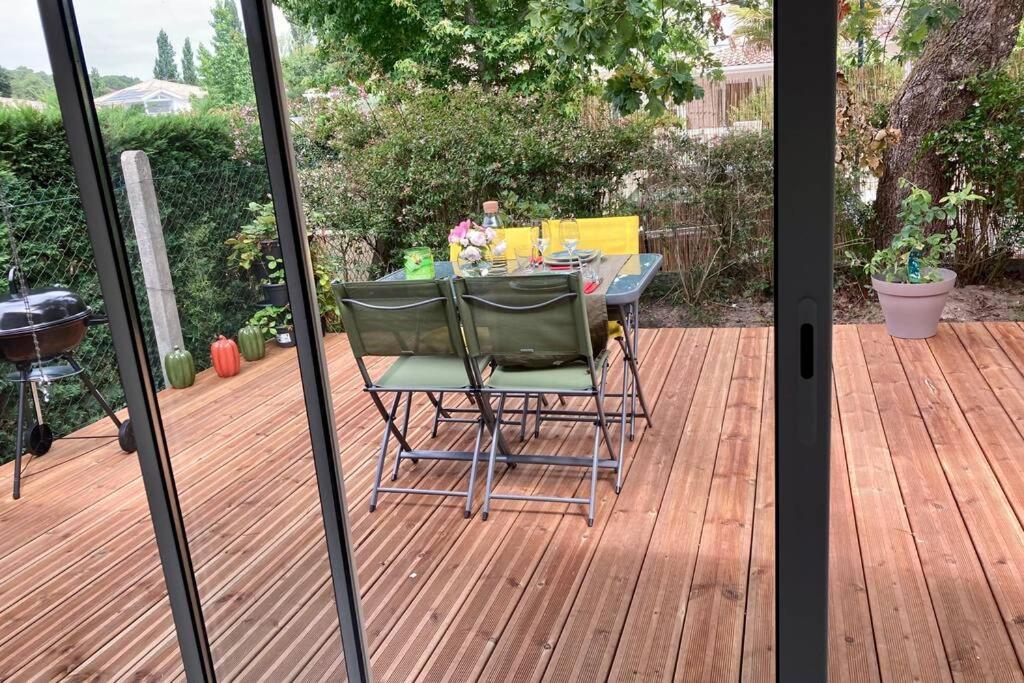 Charmant Chalet Avec Une Grande Terrasse Au Pyla La Teste-de-Buch Bagian luar foto